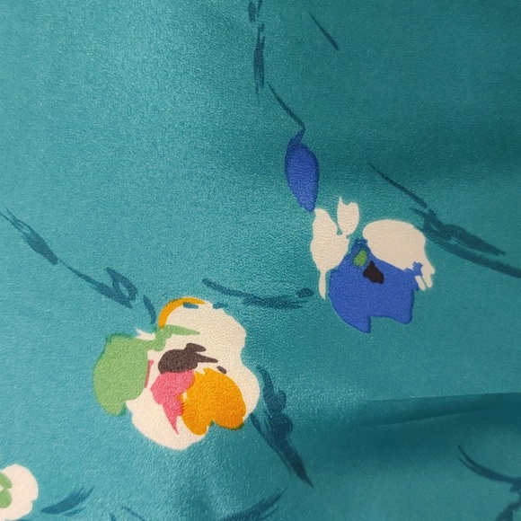 🌺 Upper Class Top - Picture 7 of 8